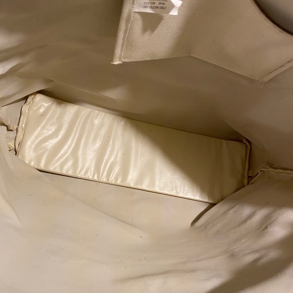 🍋 NeverEverfull Luxury Tote - Picture 3 of 6